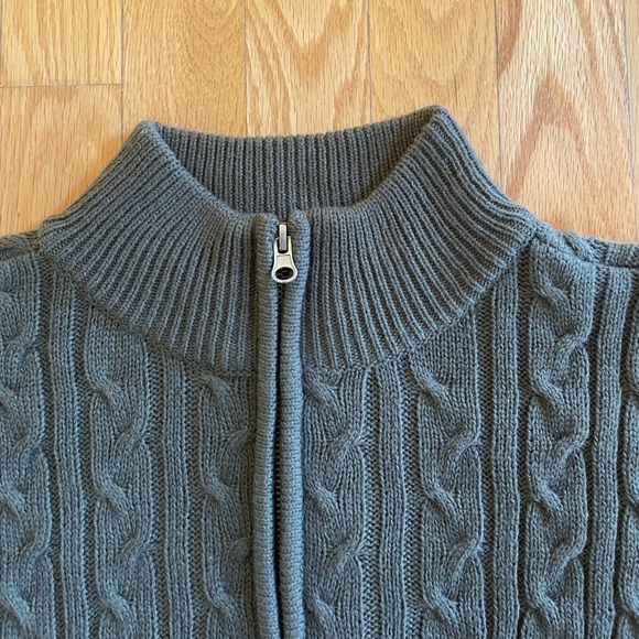 Garage Cropped Sweater - Picture 3 of 8